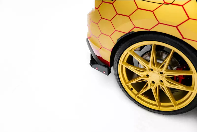 Maxton Design Diffusor Flaps V.1 für VW Golf 8 GTI Clubsport Hochglanz schwarz – Ansicht 2