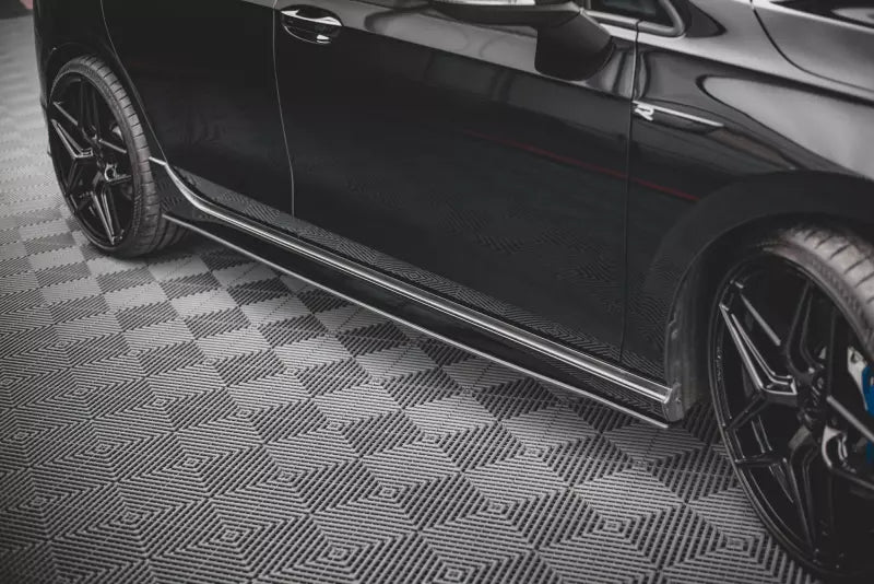 Maxton Design Street Pro Seitenschweller (Paar) für VW Golf 8 R matt schwarz – Ansicht 3