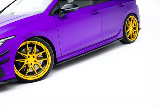 Maxton Design Seitenschweller (Paar) V.1 für VW Golf 8 R Hochglanz schwarz – Ansicht 1