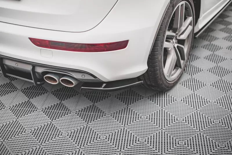 Maxton Design Diffusor Flaps für Audi SQ5 8R Hochglanz schwarz – Ansicht 1
