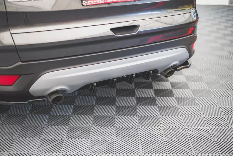 Maxton Design Heckdiffusor für Ford Escape Mk3 Hochglanz schwarz – Ansicht 2
