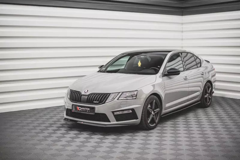 Maxton Design Frontlippe V.1 für Skoda Octavia RS 3 III 5E Facelift Hochglanz schwarz – Ansicht 1