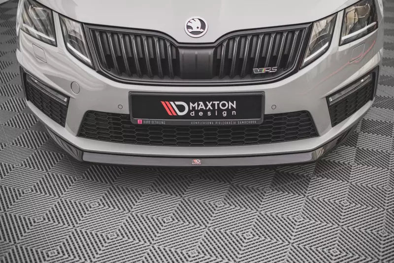 Maxton Design Frontlippe V.1 für Skoda Octavia RS 3 III 5E Facelift Hochglanz schwarz – Ansicht 3