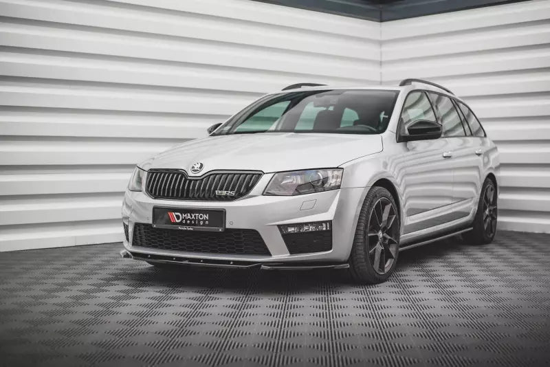 Maxton Design Frontlippe V.4 für Skoda Octavia RS 3 III 5E Hochglanz schwarz – Ansicht 1