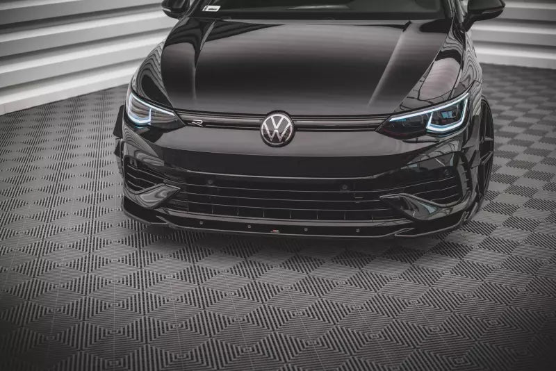 Maxton Design Frontlippe V.4 für VW Golf 8 R Hochglanz schwarz – Ansicht 2