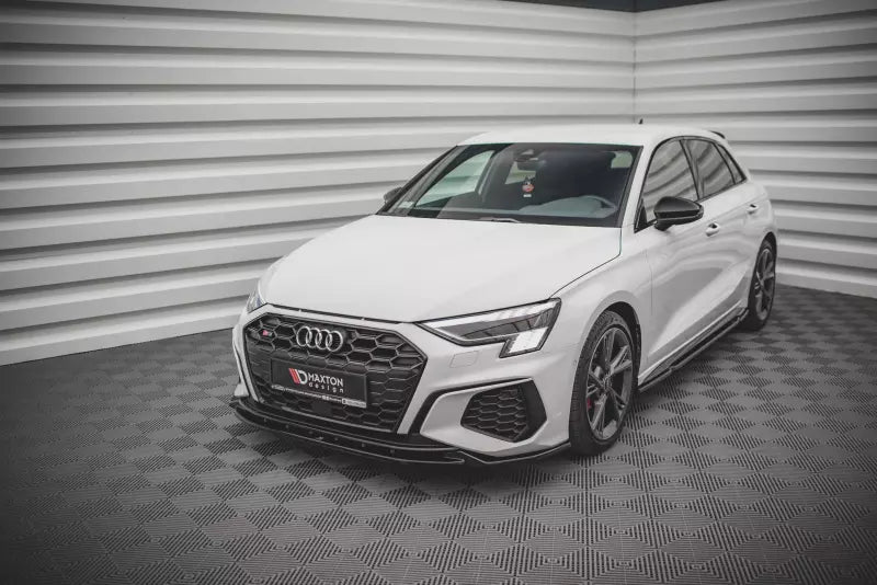Maxton Design Frontlippe V.2 für Audi S3 / A3 S-Line 8Y Hochglanz schwarz – Ansicht 1
