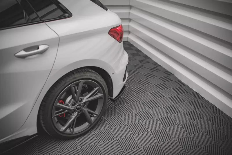 Maxton Design Diffusor Flaps V.1 für Audi S3 8Y Hochglanz schwarz – Ansicht 2