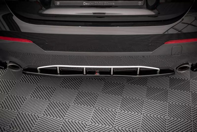 Maxton Design Heckdiffusor für BMW 4er G22 M Paket Hochglanz schwarz – Ansicht 1