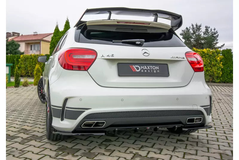 Maxton Design kleine Heckspoiler Lippe für Mercedes A45 AMG W176 Hochglanz schwarz – Ansicht 1