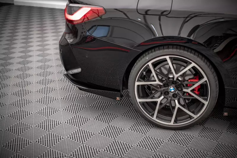Maxton Design Street Pro Diffusor Flaps für BMW 4er G22 M Paket matt schwarz mit Hochglanz Flaps – Ansicht 1