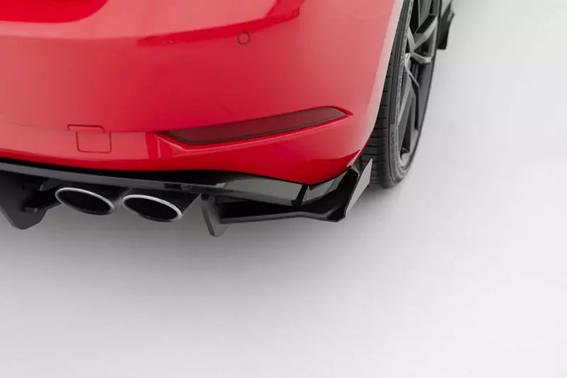 Maxton Design Street Pro Heckdiffusor Flaps für VW Golf 7 R-Line / R Facelift Hochglanz schwarz – Ansicht 3