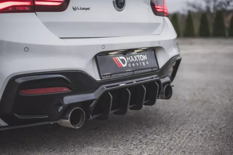 Maxton Design Street Pro Heckdiffusor V.4 für BMW M140i matt schwarz – Ansicht 2