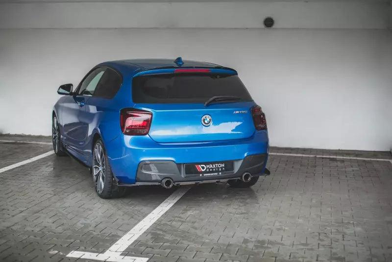 Maxton Design Street Pro Heckdiffusor für BMW M135i F20 Schwarz – Ansicht 1