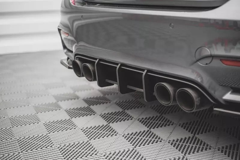 Maxton Design Street Pro Heckdiffusor für BMW M4 F82 / F83 Schwarz – Ansicht 2
