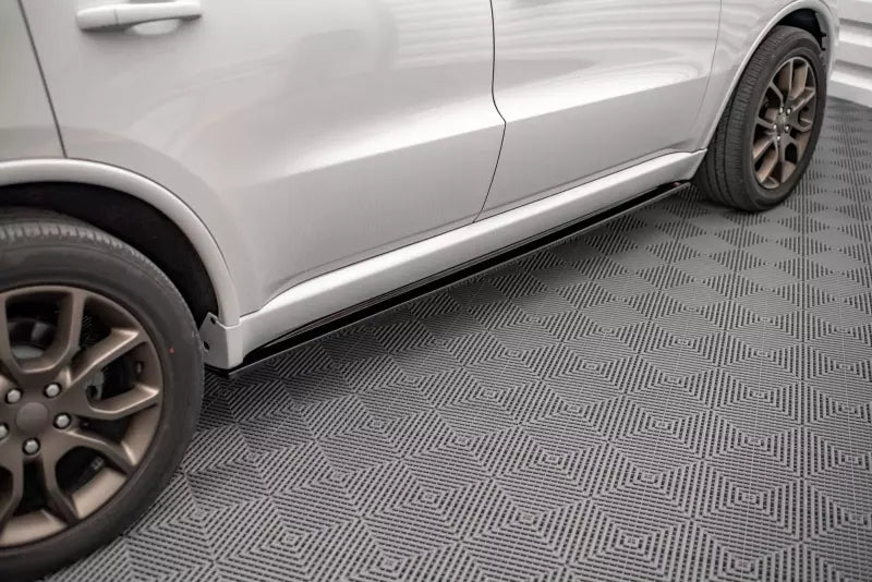 Maxton Design Seitenschweller (Paar) für Dodge Durango RT Mk3 Hochglanz schwarz – Ansicht 1