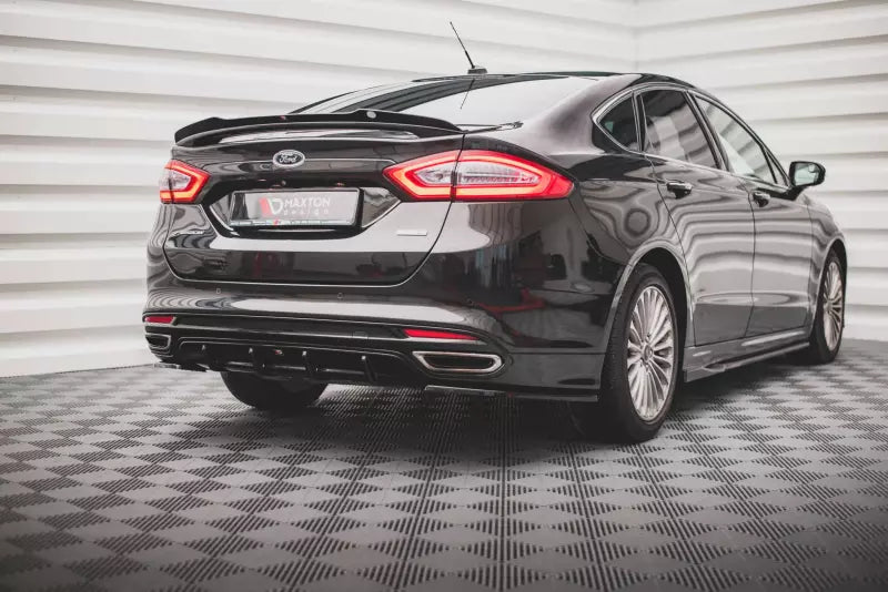 Maxton Design Heckspoiler Lippe für Ford Mondeo Mk5 Hochglanz schwarz – Ansicht 2
