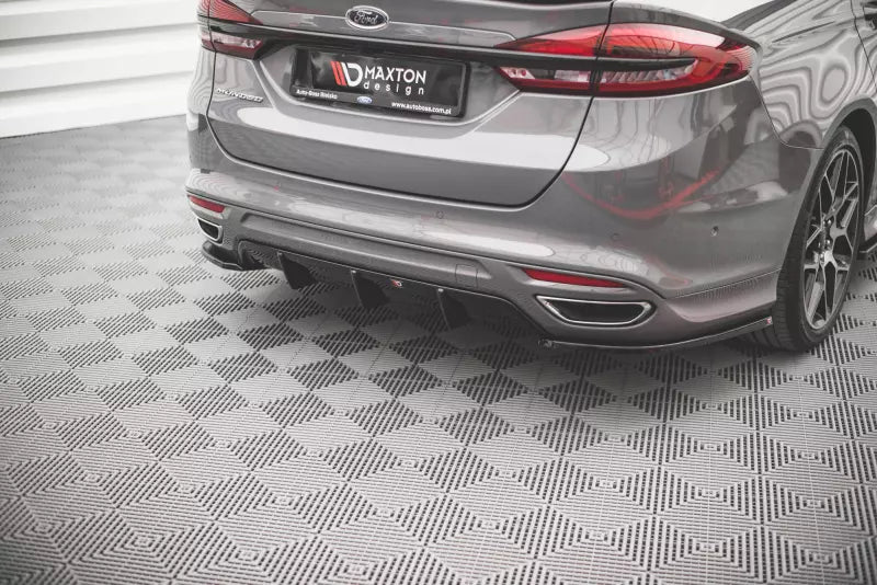 Maxton Design Diffusor Flaps V.2 für Ford Mondeo ST-Line Mk5 Facelift Hochglanz schwarz – Ansicht 3