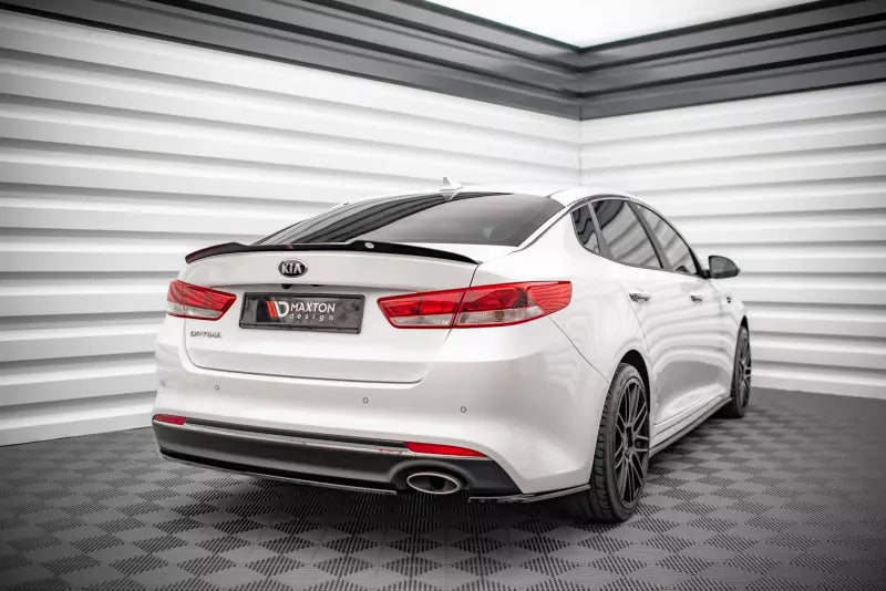 Maxton Design Heckdiffusor für Kia Optima Mk4 Hochglanz schwarz – Ansicht 1