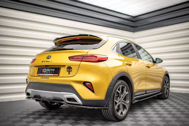 Maxton Design Heckdiffusor DTM Look für Kia XCeed Mk1 Hochglanz schwarz – Ansicht 1