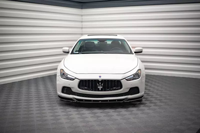 Maxton Design Frontlippe V.1 für Maserati Ghibli Hochglanz schwarz – Ansicht 1