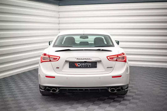 Maxton Design Heckdiffusor für Maserati Ghibli Hochglanz schwarz – Ansicht 1