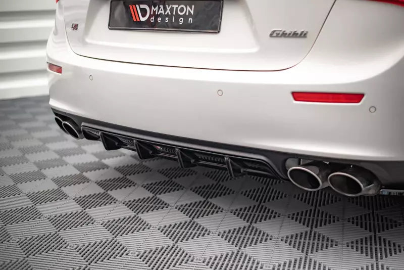 Maxton Design Heckdiffusor für Maserati Ghibli Hochglanz schwarz – Ansicht 2