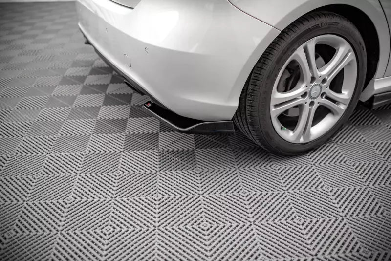 Maxton Design Diffusor Flaps V.1 für Mercedes A-Klasse W176 Hochglanz schwarz – Ansicht 2
