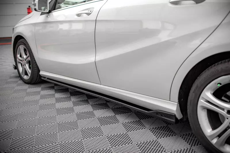 Maxton Design Seitenschweller (Paar) V.1 für Mercedes A-Klasse W176 Hochglanz schwarz – Ansicht 1