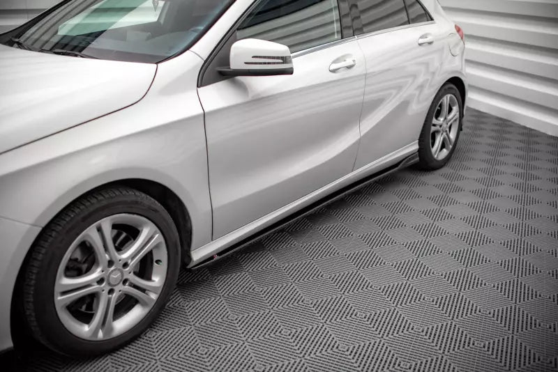 Maxton Design Seitenschweller (Paar) V.1 für Mercedes A-Klasse W176 Hochglanz schwarz – Ansicht 2