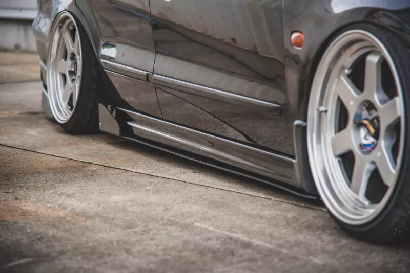 Maxton Design Street Pro Seitenschweller (Paar) für Mitsubishi Galant Avance Mk8 – Ansicht 2