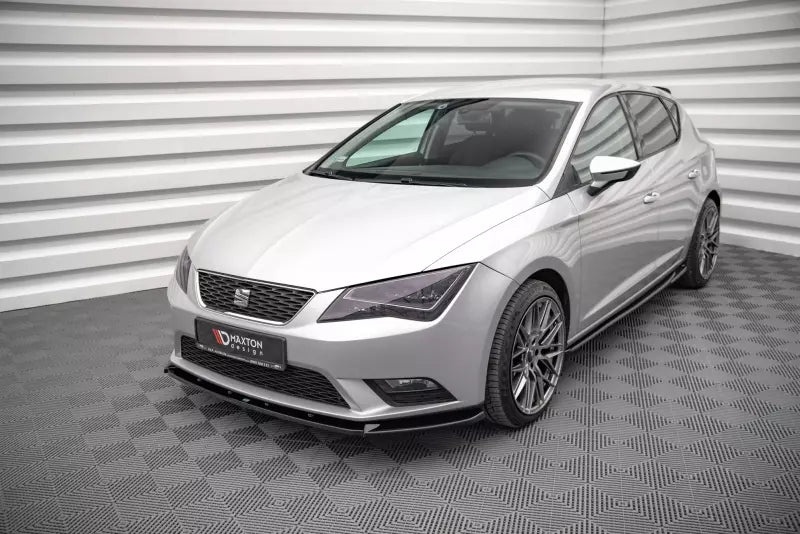 Maxton Design Frontlippe V.1 für Seat Leon Mk3 2012-2016 Hochglanz schwarz – Ansicht 1