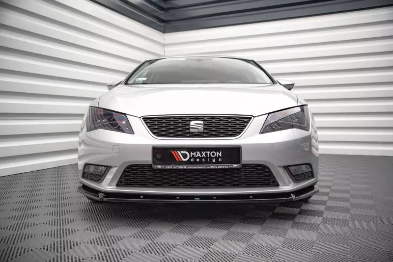 Maxton Design Frontlippe V.1 für Seat Leon Mk3 2012-2016 Hochglanz schwarz – Ansicht 2