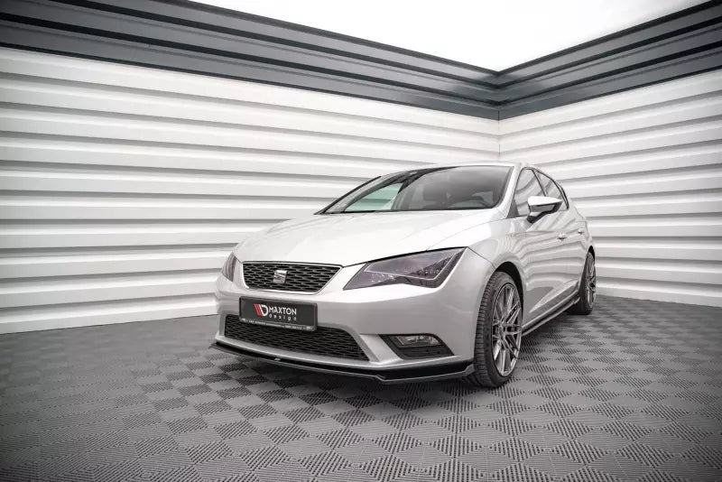 Maxton Design Frontlippe V.2 für Seat Leon Mk3 2012-2016 Hochglanz schwarz – Ansicht 1