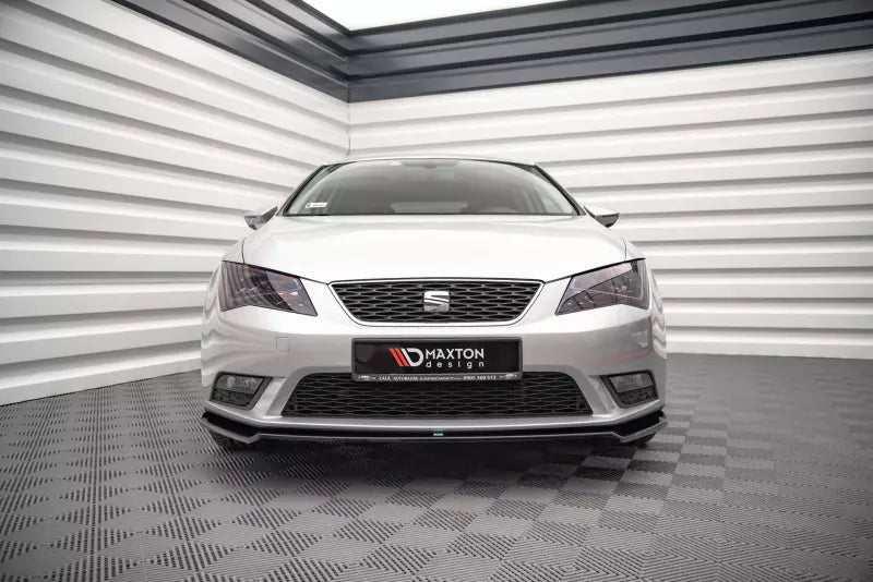 Maxton Design Frontlippe V.2 für Seat Leon Mk3 2012-2016 Hochglanz schwarz – Ansicht 2