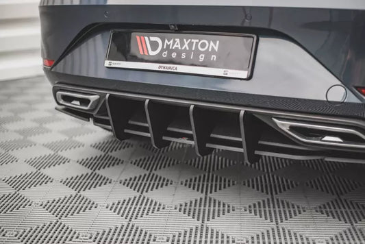 Maxton Design Street Pro Heckdiffusor für Seat Leon FR Hatchback Mk4 Schwarz – Ansicht 1