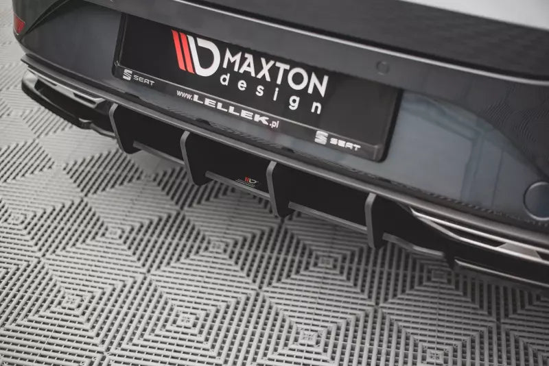 Maxton Design Street Pro Heckdiffusor für Seat Leon FR ST Mk4 Schwarz – Ansicht 2