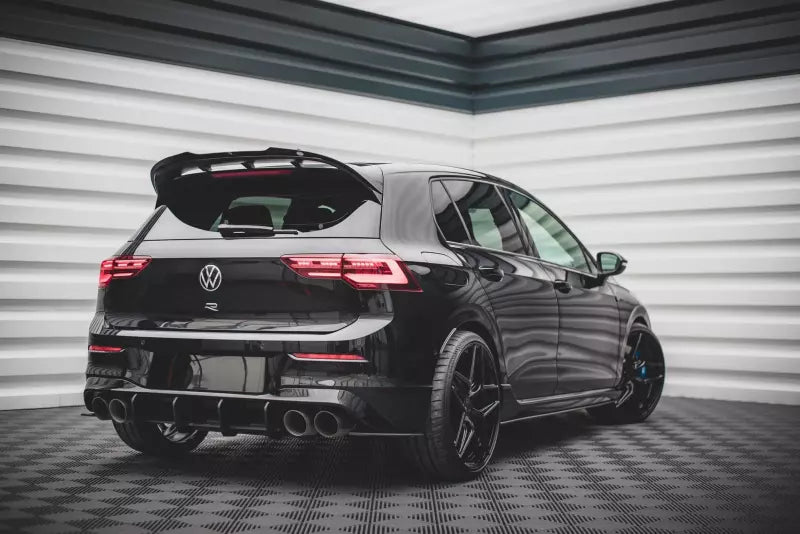 Maxton Design Street Pro Heckdiffusor für Volkswagen Golf 8 R Schwarz – Ansicht 1
