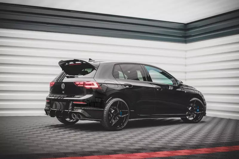 Maxton Design Street Pro Heckdiffusor für Volkswagen Golf 8 R Schwarz – Ansicht 2