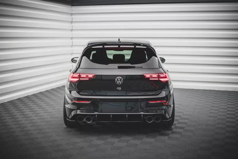 Maxton Design Street Pro Heckdiffusor für Volkswagen Golf 8 R Schwarz – Ansicht 3