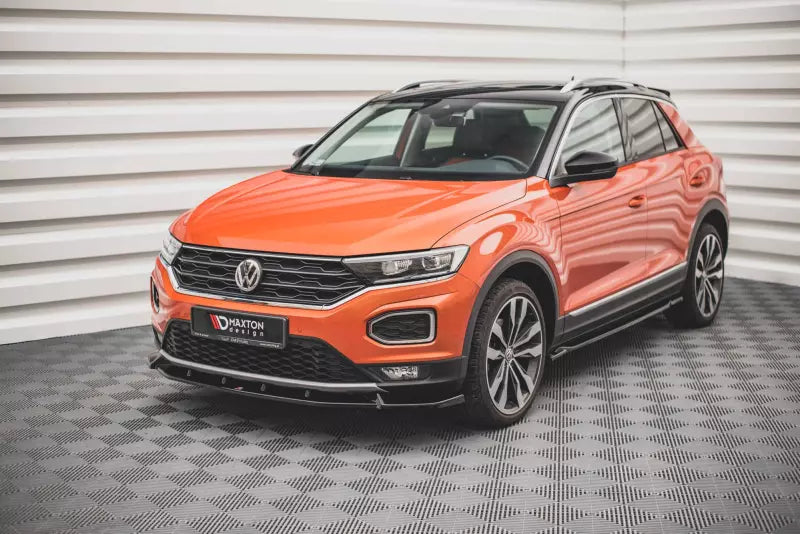 Maxton Design Frontlippe V.2 für VW T-Roc Mk1 Hochglanz schwarz – Ansicht 1