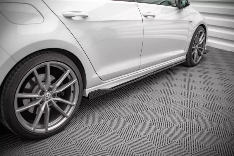 Maxton Design Seitenschweller (Paar) V.2 für VW Golf 7 R Hochglanz schwarz – Ansicht 3