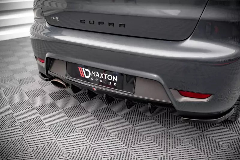 Maxton Design Heckdiffusor für Seat Ibiza Cupra Mk3 Hochglanz schwarz – Ansicht 2