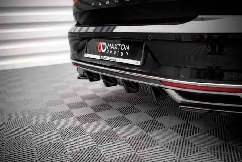 Maxton Design Heckdiffusor für VW Passat B8 Facelift Hochglanz schwarz – Ansicht 2
