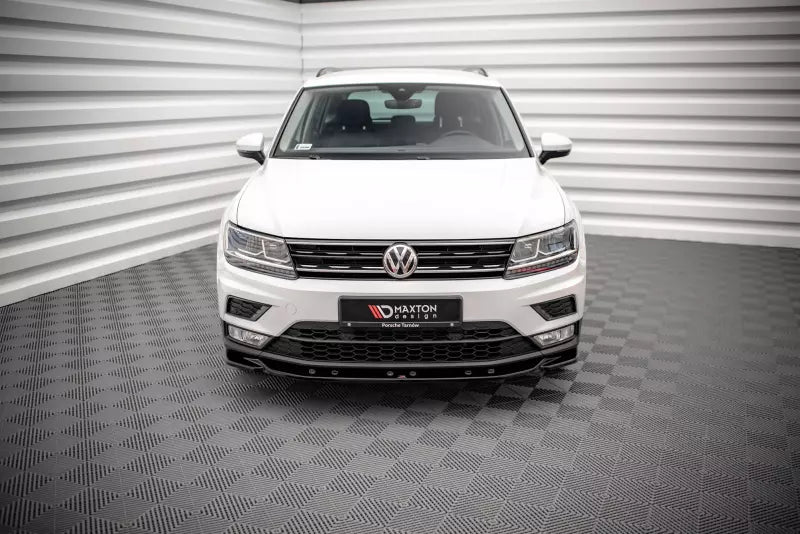 Maxton Design Frontlippe für VW Tiguan Mk2 Hochglanz schwarz – Ansicht 2
