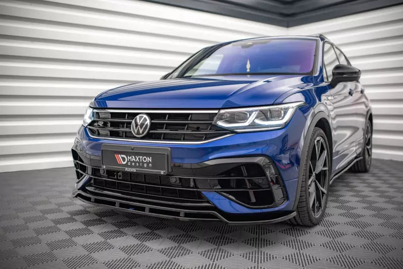 Maxton Design Frontlippe V.1 für VW Tiguan R / R-Line Mk2 Facelift Hochglanz schwarz – Ansicht 1