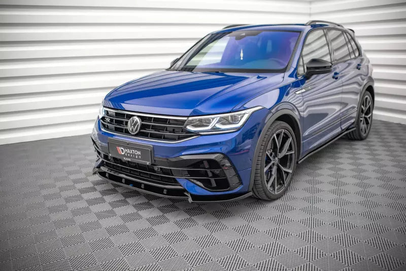 Maxton Design Frontlippe V.2 für VW Tiguan R Mk2 Facelift Hochglanz schwarz – Ansicht 1