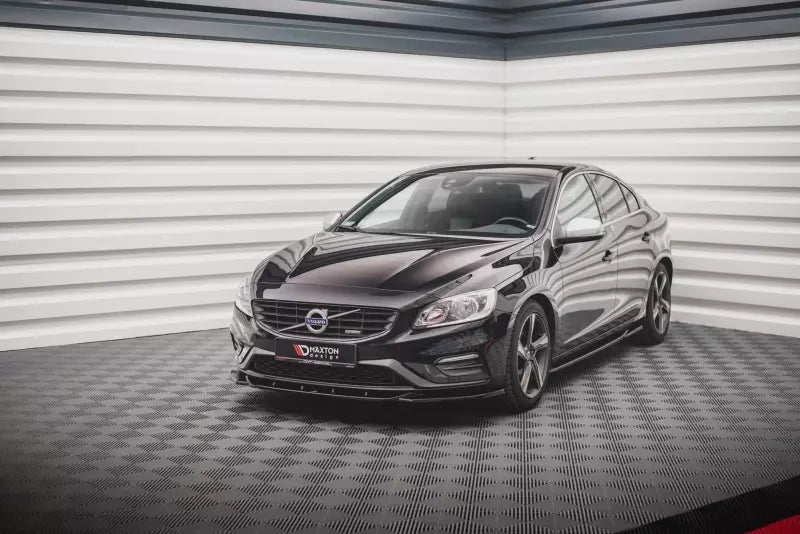 Maxton Design Frontlippe V.2 für Volvo S60 R-Design Mk2 Hochglanz schwarz – Ansicht 1