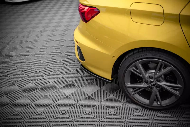 Maxton Design Diffusor Flaps für Audi S3 Limousine 8Y Hochglanz schwarz – Ansicht 3
