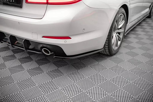 Maxton Design Diffusor Flaps für BMW 5er G30 / G31 Hochglanz schwarz – Ansicht 1