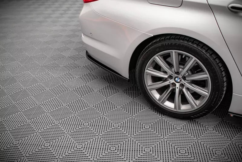 Maxton Design Diffusor Flaps für BMW 5er G30 / G31 Hochglanz schwarz – Ansicht 2